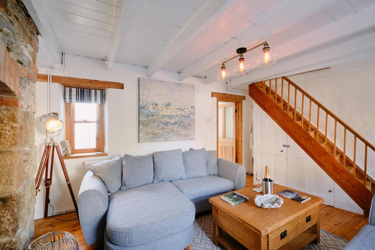 Finest Retreats - Scallop Cottage Porthleven Eksteriør bilde