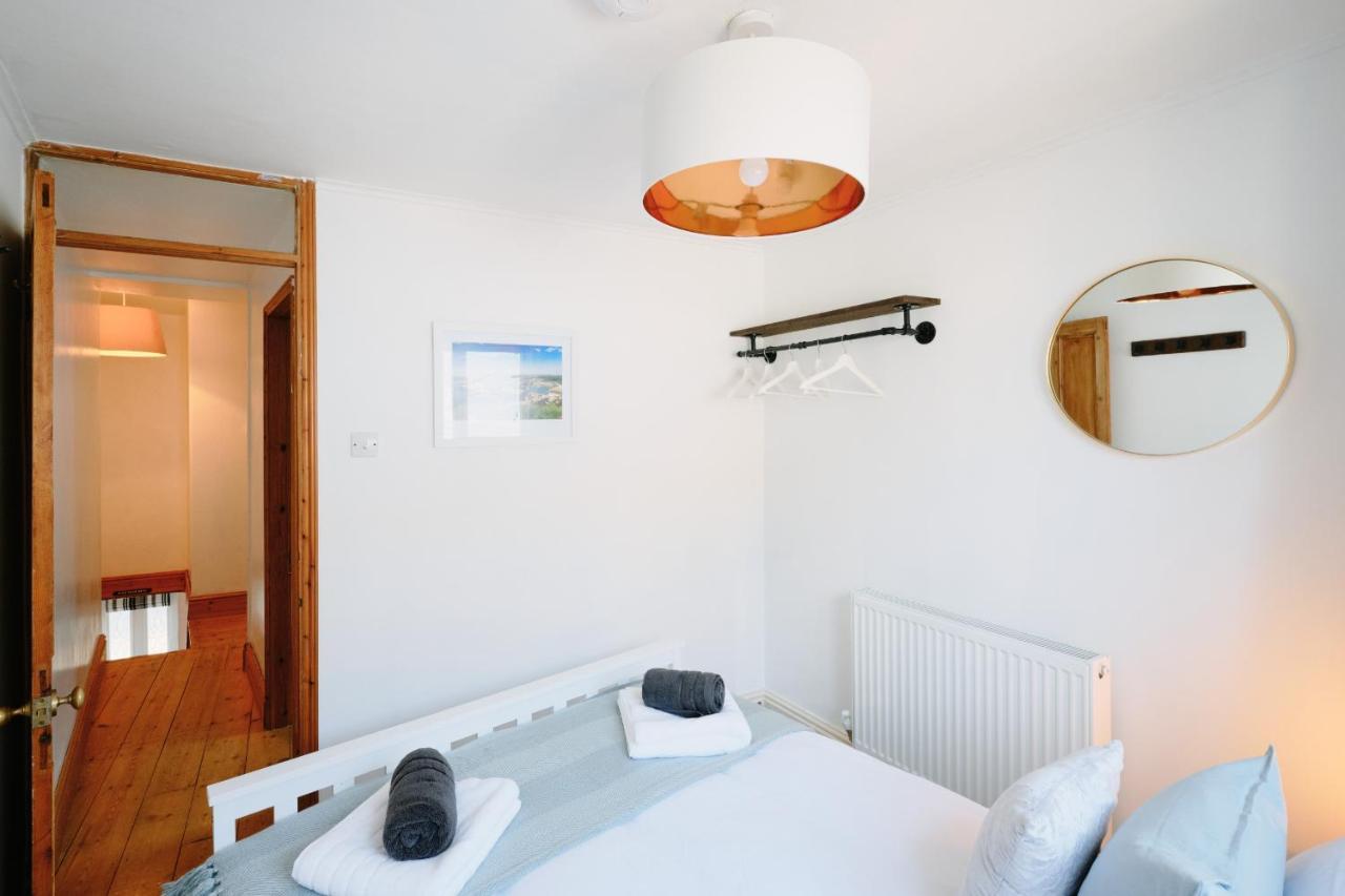 Finest Retreats - Scallop Cottage Porthleven Eksteriør bilde